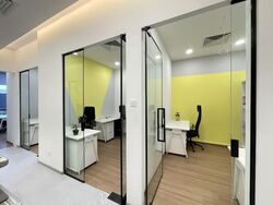 Woods Square (D25), Office #601933921